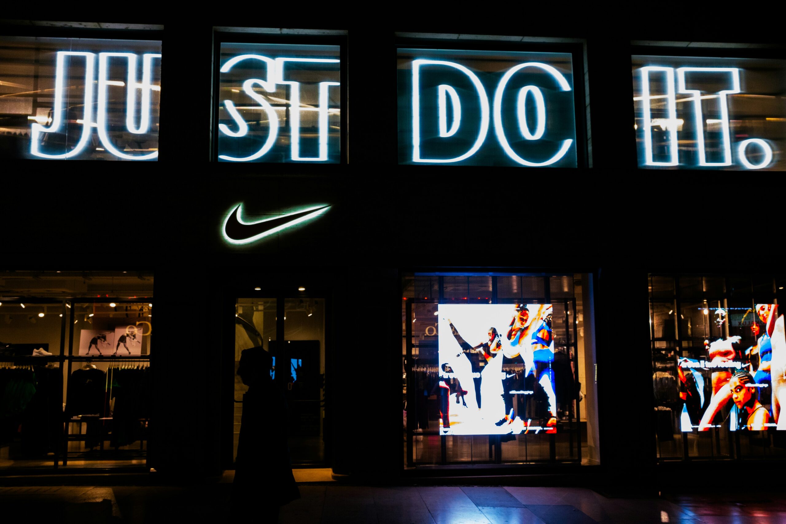 lorenzo-sardelli-EULdisLpXNY-unsplash